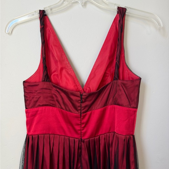Metaphor Red and Black Embellished Satin Dress, Size 10 - Picture 6 of 7